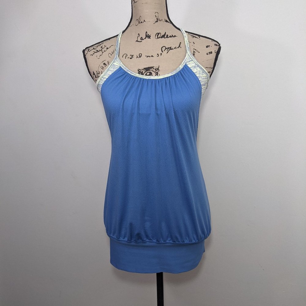 LULULEMON NO LIMITS Racerback Tank Bra layer Athletic Womens size 4